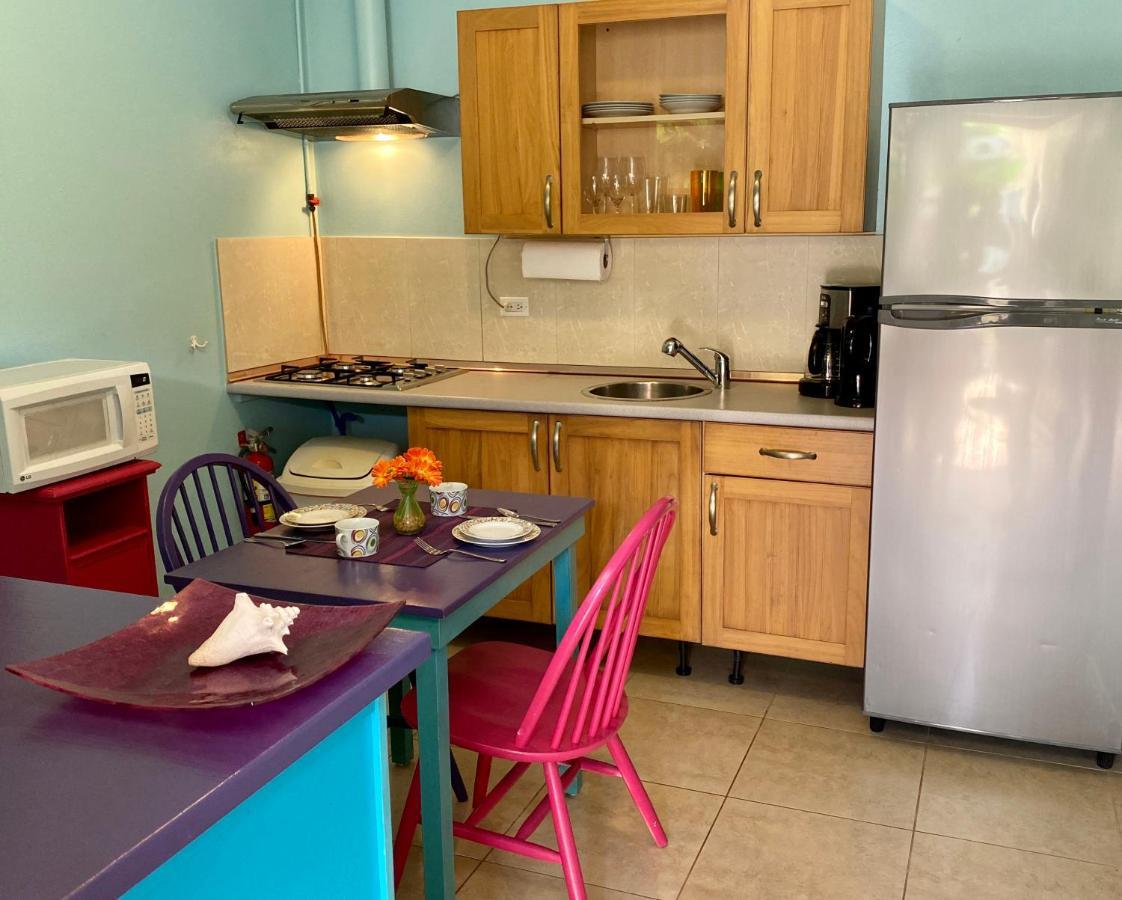 פאלם ביץ' Little Paradise Aruba Vacation Apartments מראה חיצוני תמונה