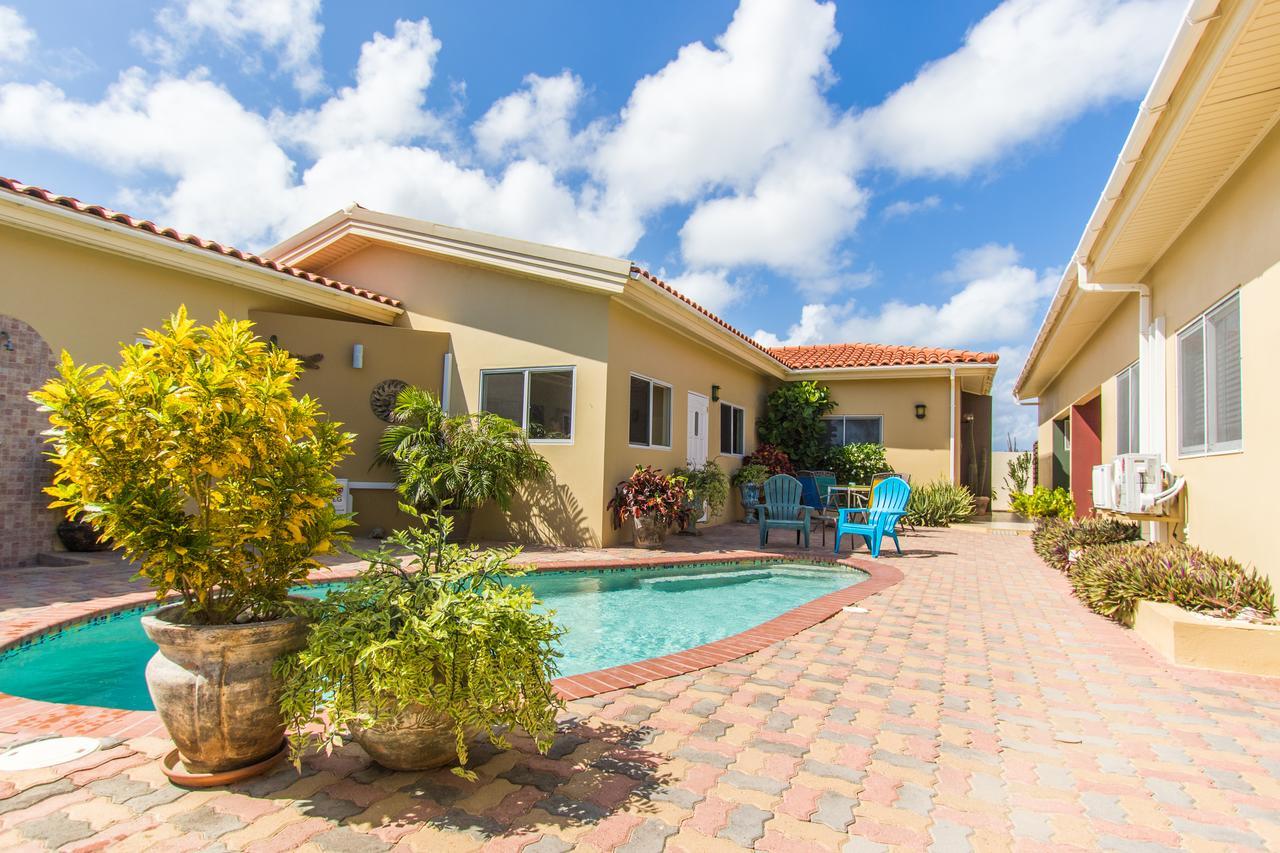 פאלם ביץ' Little Paradise Aruba Vacation Apartments מראה חיצוני תמונה