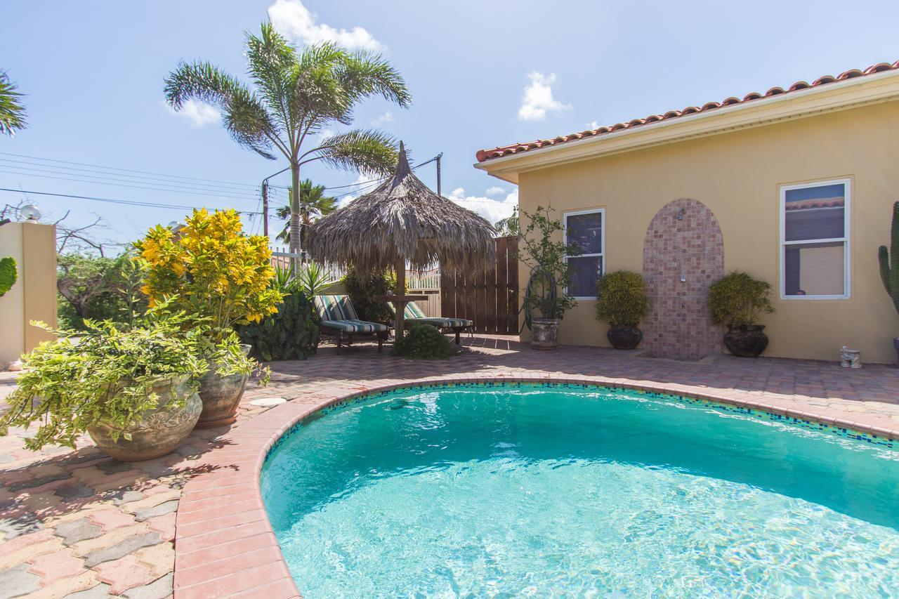 פאלם ביץ' Little Paradise Aruba Vacation Apartments מראה חיצוני תמונה