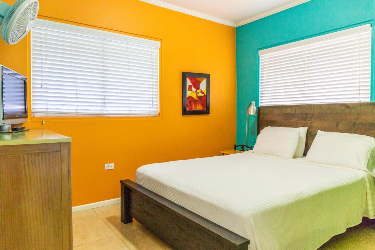 פאלם ביץ' Little Paradise Aruba Vacation Apartments מראה חיצוני תמונה