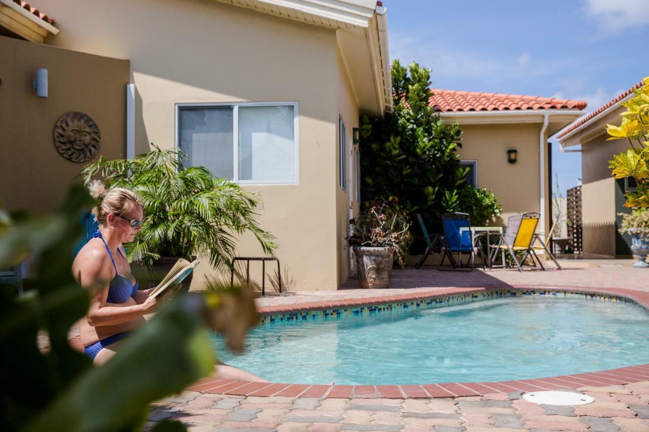 פאלם ביץ' Little Paradise Aruba Vacation Apartments מראה חיצוני תמונה