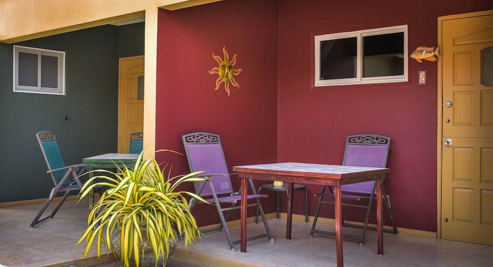 פאלם ביץ' Little Paradise Aruba Vacation Apartments מראה חיצוני תמונה